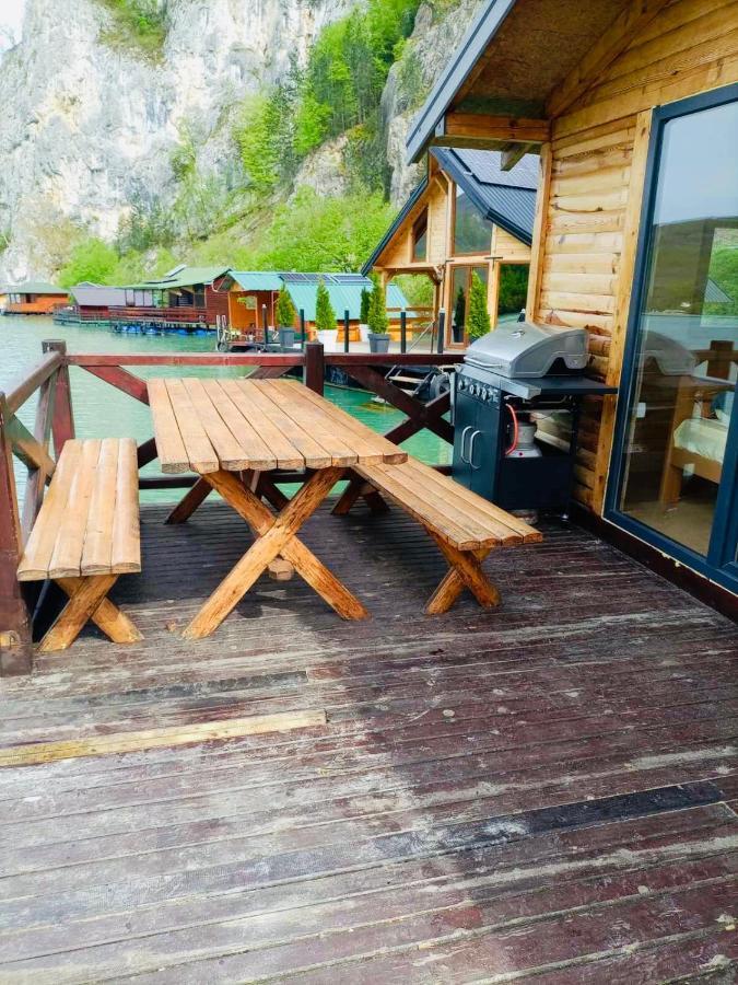 Lake House Perucac Rastiste Екстериор снимка