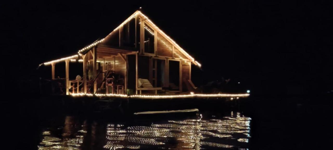 Lake House Perucac Rastiste Екстериор снимка