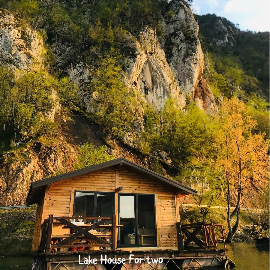 Lake House Perucac Rastiste Екстериор снимка