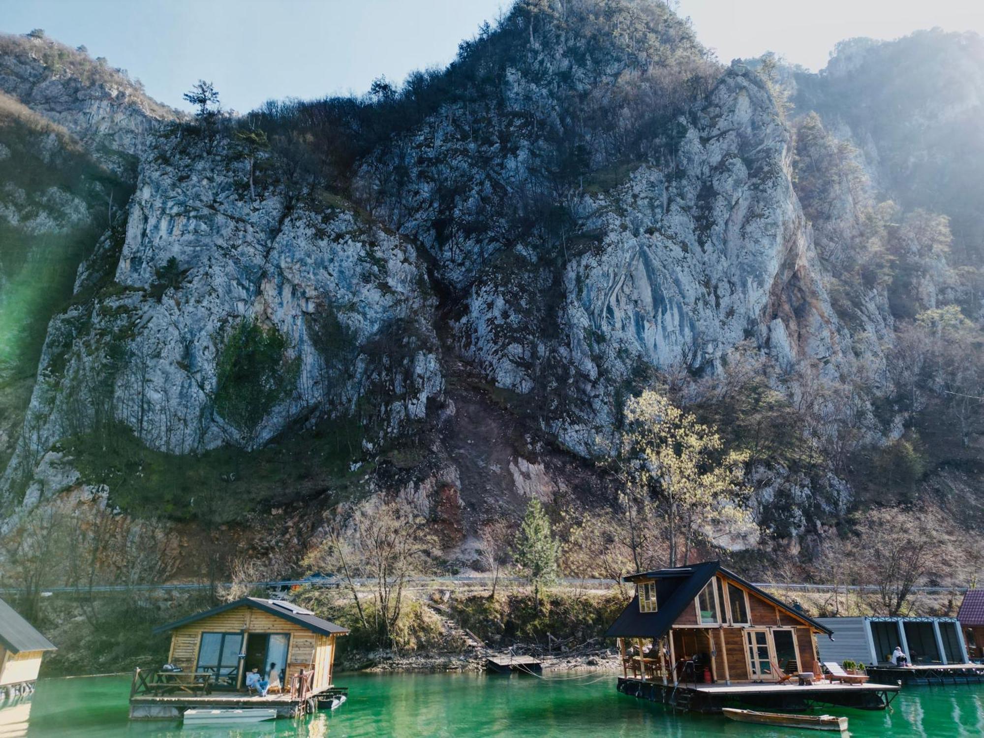 Lake House Perucac Rastiste Екстериор снимка